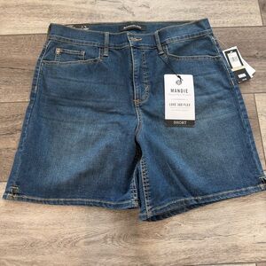 🆕Bandolino Mandie Blue Denim Shorts (12) 6” Inseam